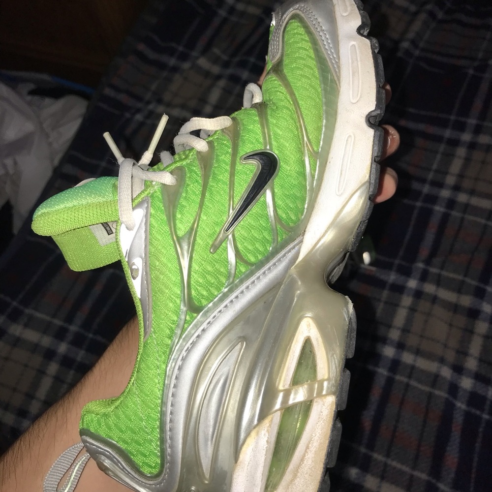 Nike Air Max Throwback 2004